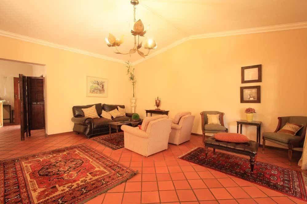 Villa Jana Guesthouse بريتوريا المظهر الخارجي الصورة