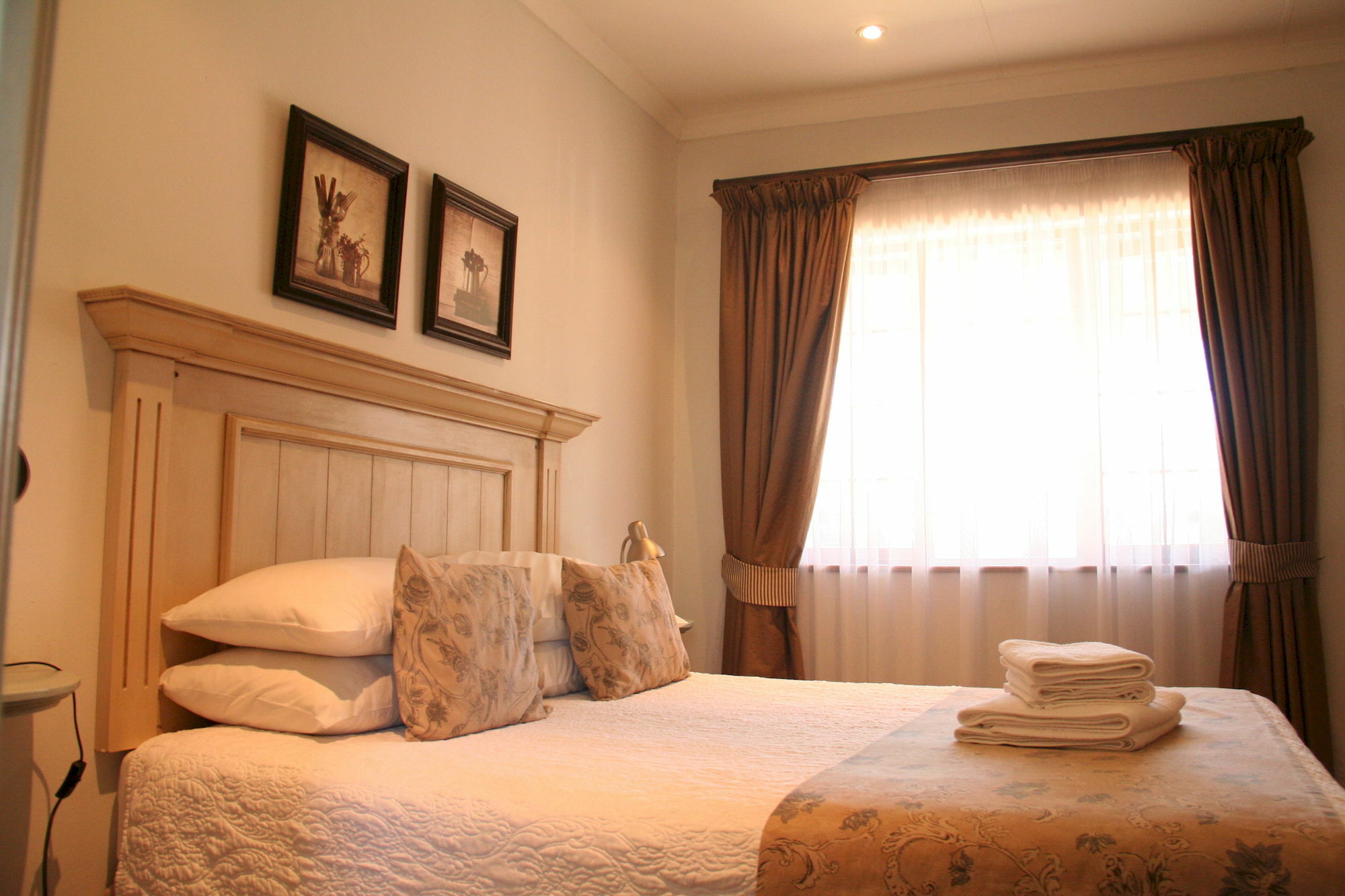 Villa Jana Guesthouse بريتوريا المظهر الخارجي الصورة